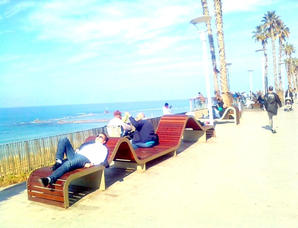 Beachfront Studio Apartment Bat Yam 412 Dış mekan fotoğraf
