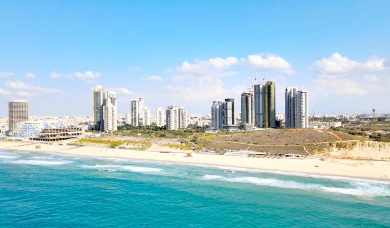 Beachfront Studio Apartment Bat Yam 412 Dış mekan fotoğraf