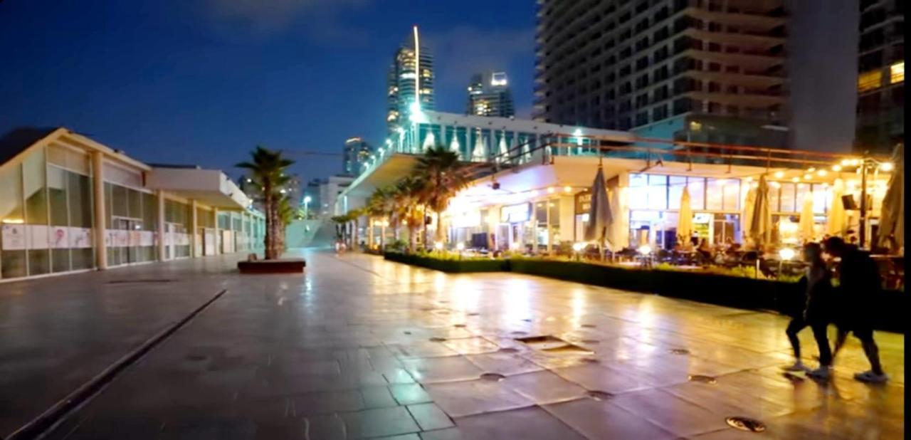Beachfront Studio Apartment Bat Yam 412 Dış mekan fotoğraf