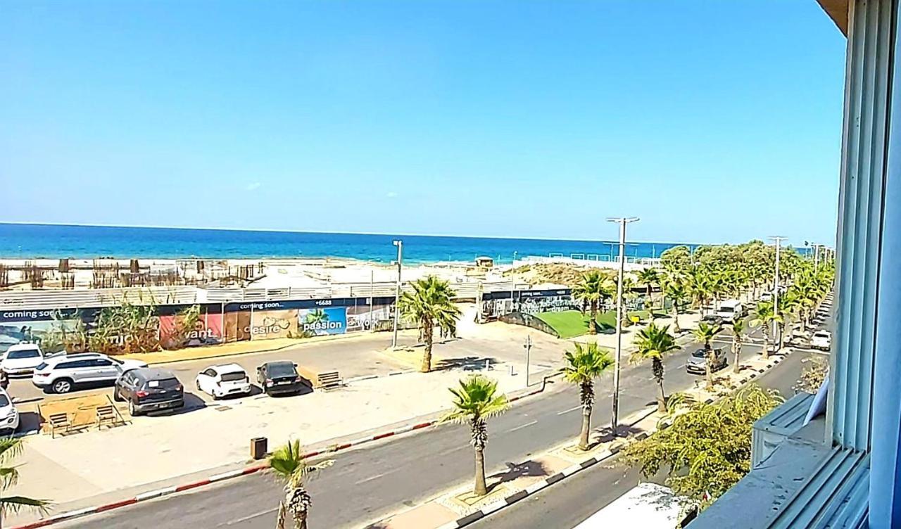 Beachfront Studio Apartment Bat Yam 412 Dış mekan fotoğraf
